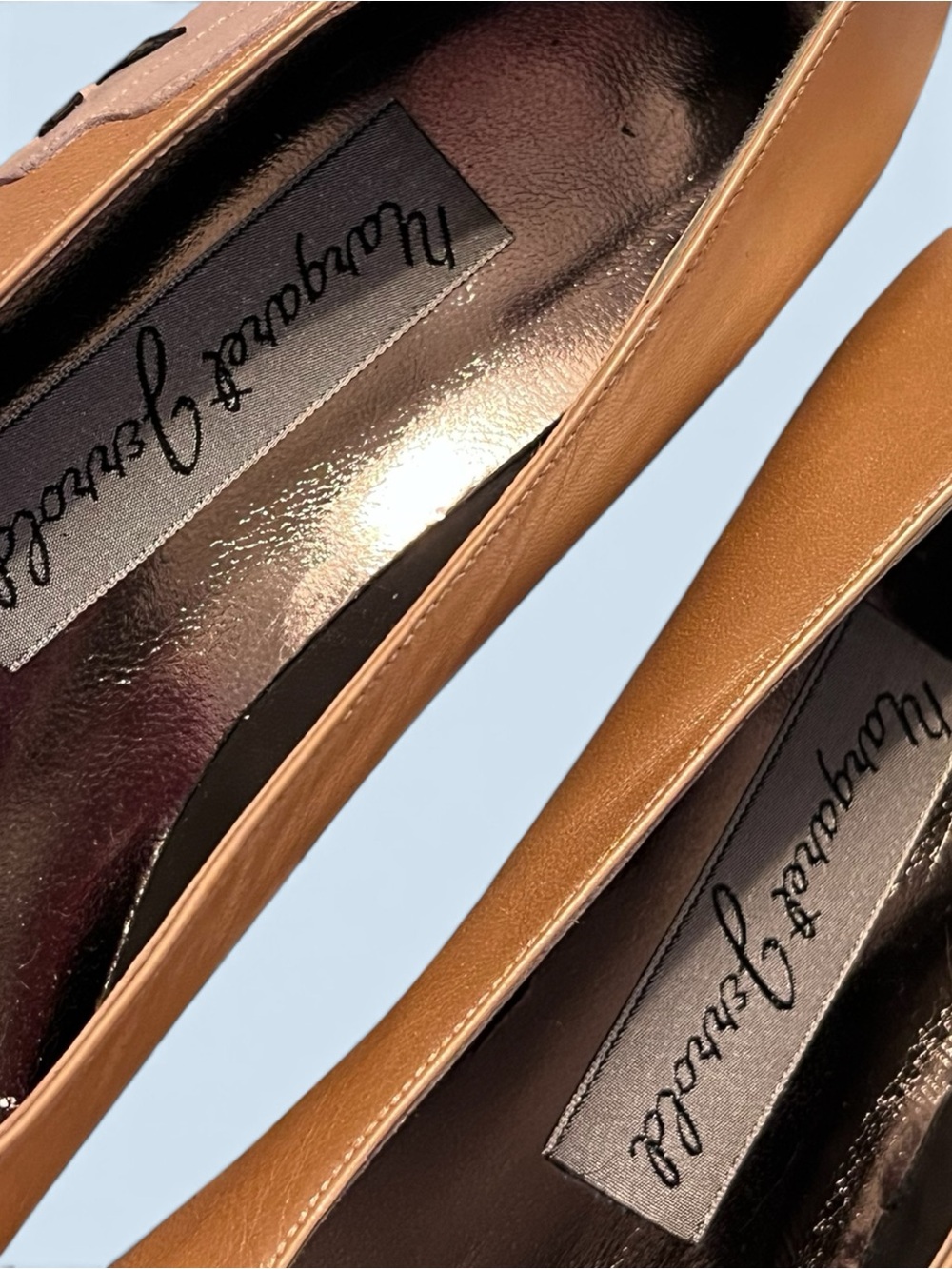 Vintage Margaret Jerrold Pointed Toe Flats with penguin and polar bear design. - Picture 9 of 11